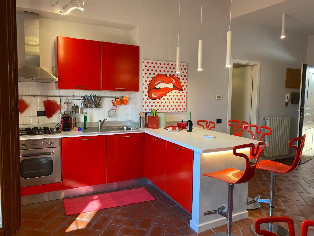L'Angelo In Cornice Apartment With Wifi And Ac Lucca Bagian luar foto